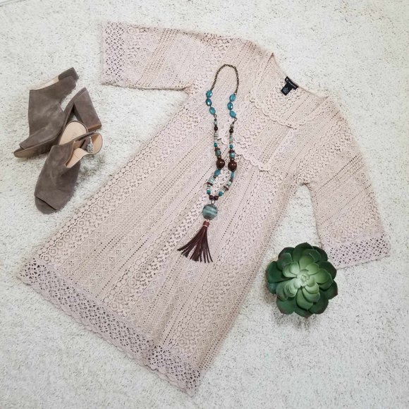 Dress. Ecru Lace & Crochet. New Directions Brand. Size 4. - Picture 7 of 13